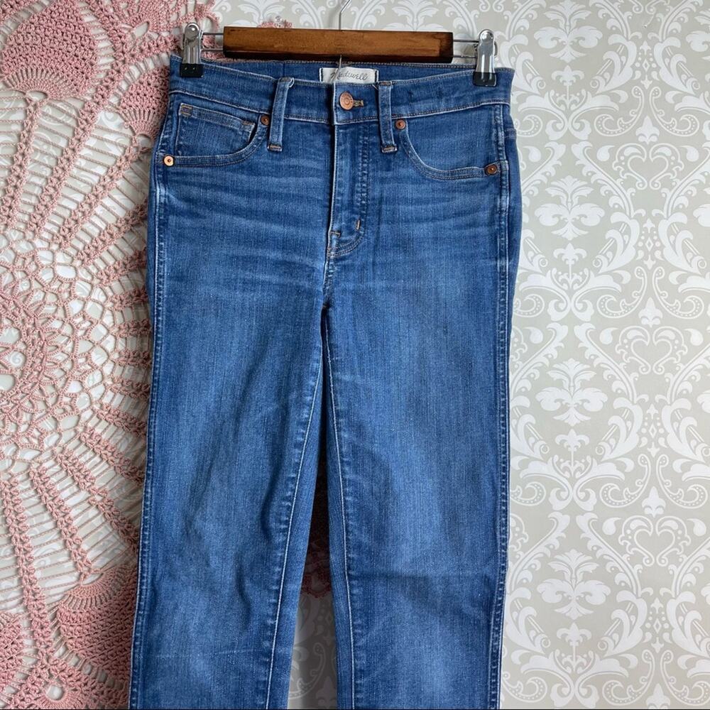 5/$30 Madewell 9” High Rise Frayed Hem Skinny Jeans Style J6515 25 - Picture 2 of 8